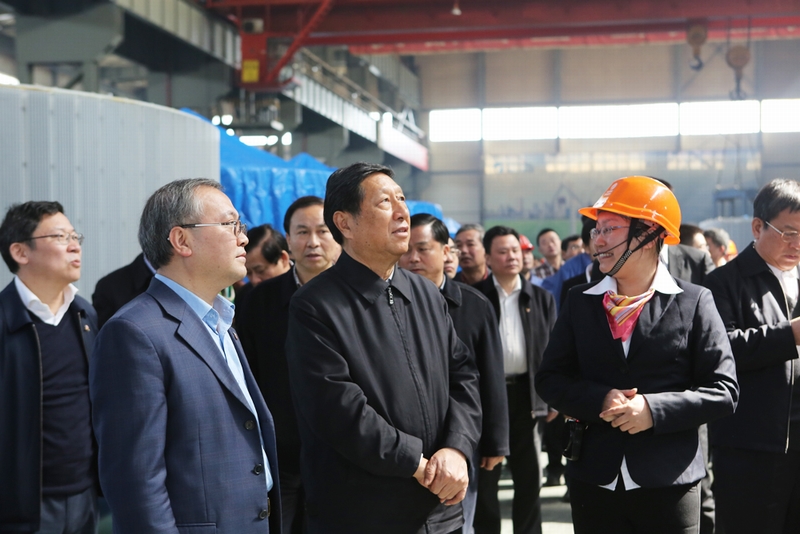 全國(guó)人大常委會(huì)副委員長(zhǎng)張平一行來(lái)公司視察.JPG 全國(guó)人大常委會(huì)副委員長(zhǎng)張平一行來(lái)公司視察.JPG